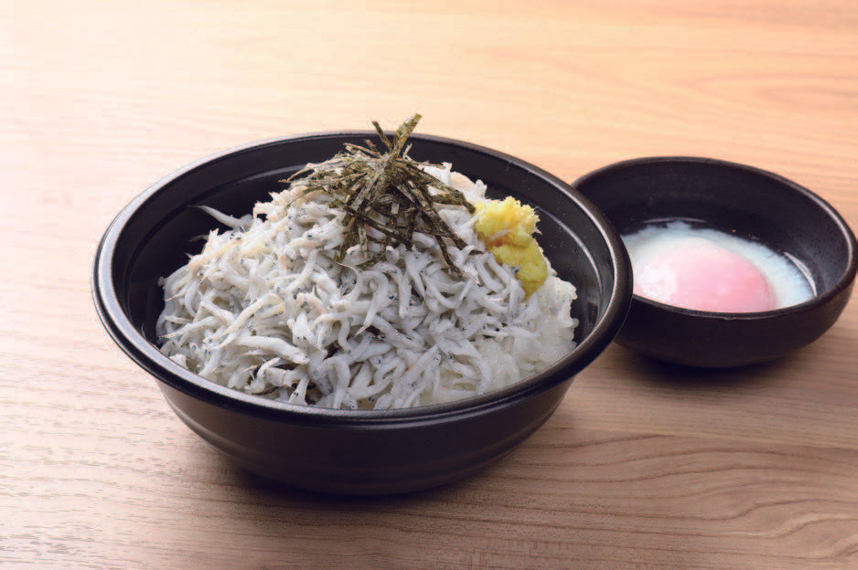 駿河湾由比の釜揚げしらす丼(こだわり温たまご付)
